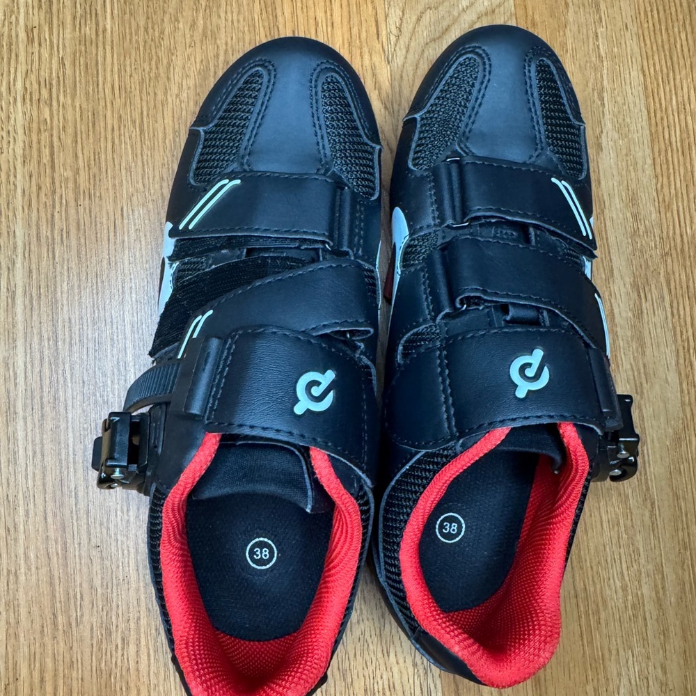 Women’s Black Cycling Shoes